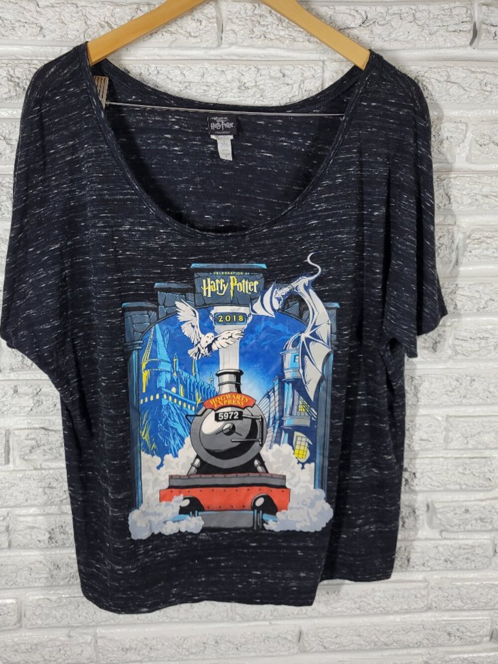 Universal Studios Harry Potter XL 2018 Celebration Hogwarts Express Shirt NOV16E